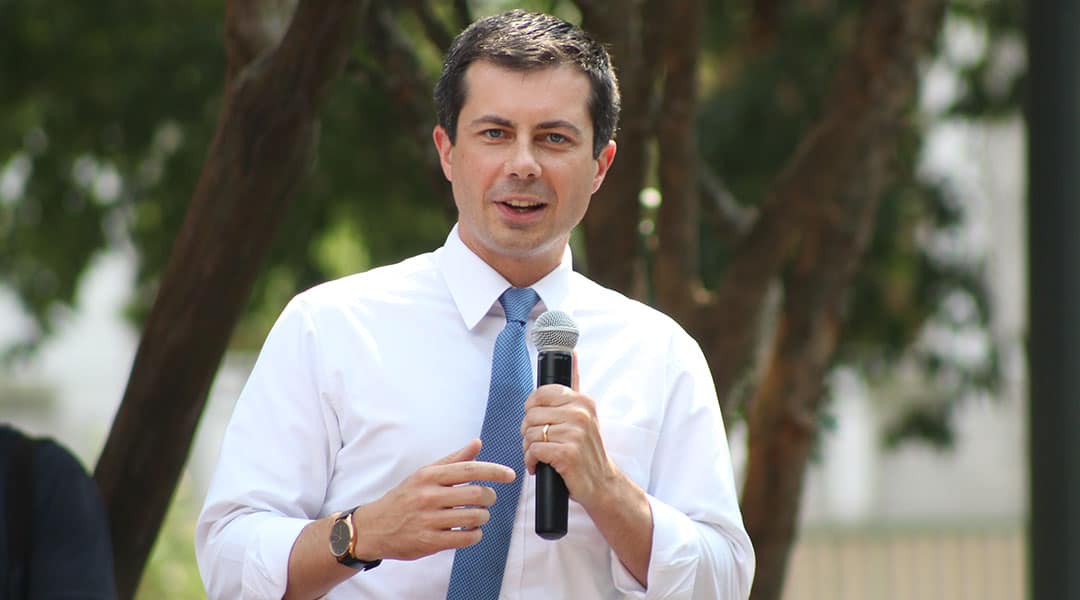 Buttigieg talks foreign policy during Columbia visit