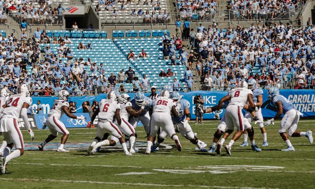 Tar Heels outlast Gamecocks in Belk College Kickoff