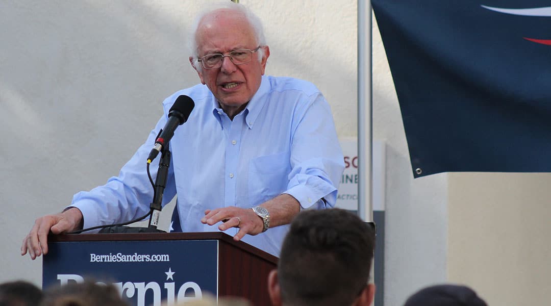 Sanders finds fans at Saturday Columbia event