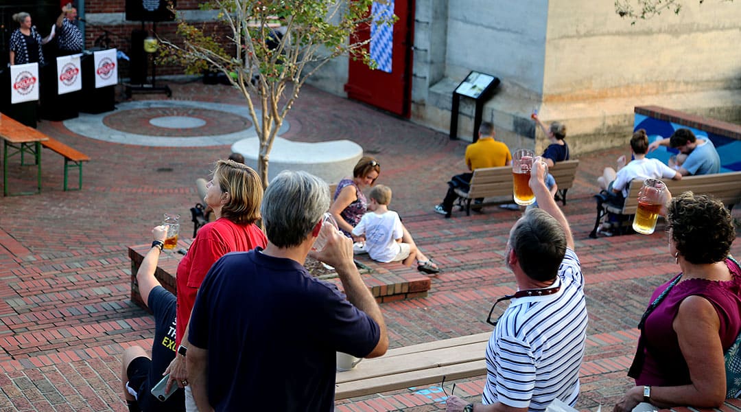 Pop-up beer garden brings authentic German culture to Columbia