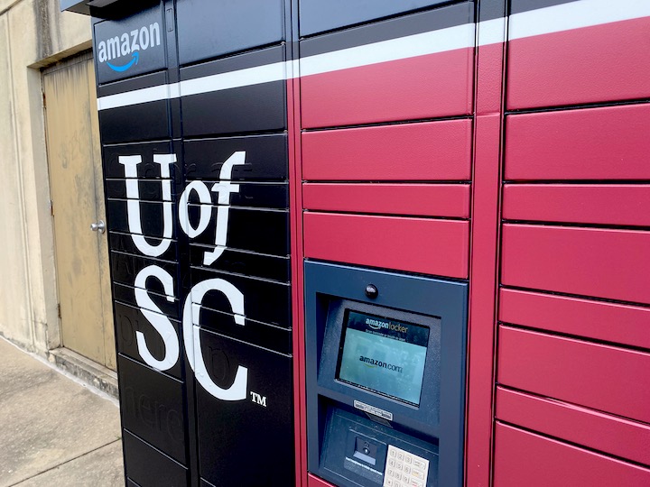 UofSC partners with Amazon, provides students access to pickup lockers