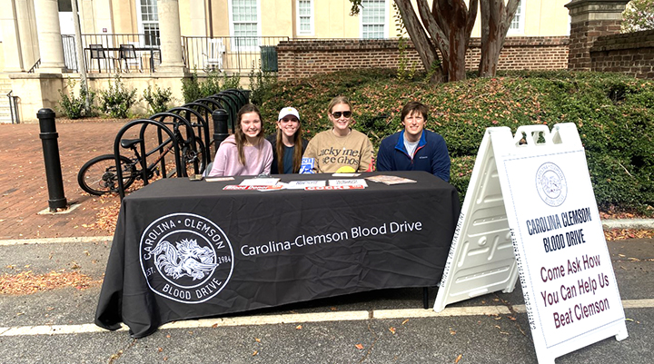 Now’s the time to give to the annual Carolina-Clemson Blood Drive