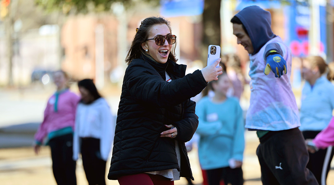 Local run clubs bring community to Columbia