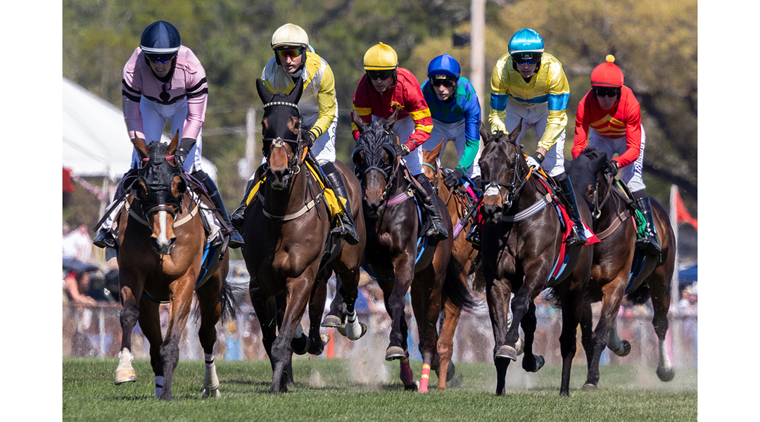 Hooves, Hats and Hoorahs at the Carolina Cup