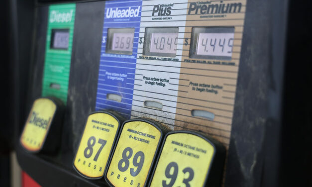 Gas prices, parking costs shape USC student commutes