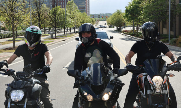 2 wheels. 1 wheel. Transportation is changing in Columbia