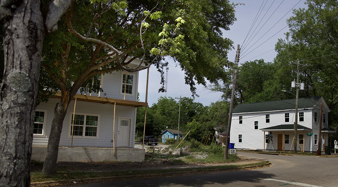 Neighbors, students, change: Longtime residents reflect on shifting communities near USC